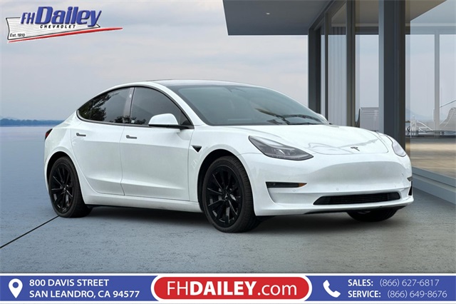2022 Tesla Model 3 Base